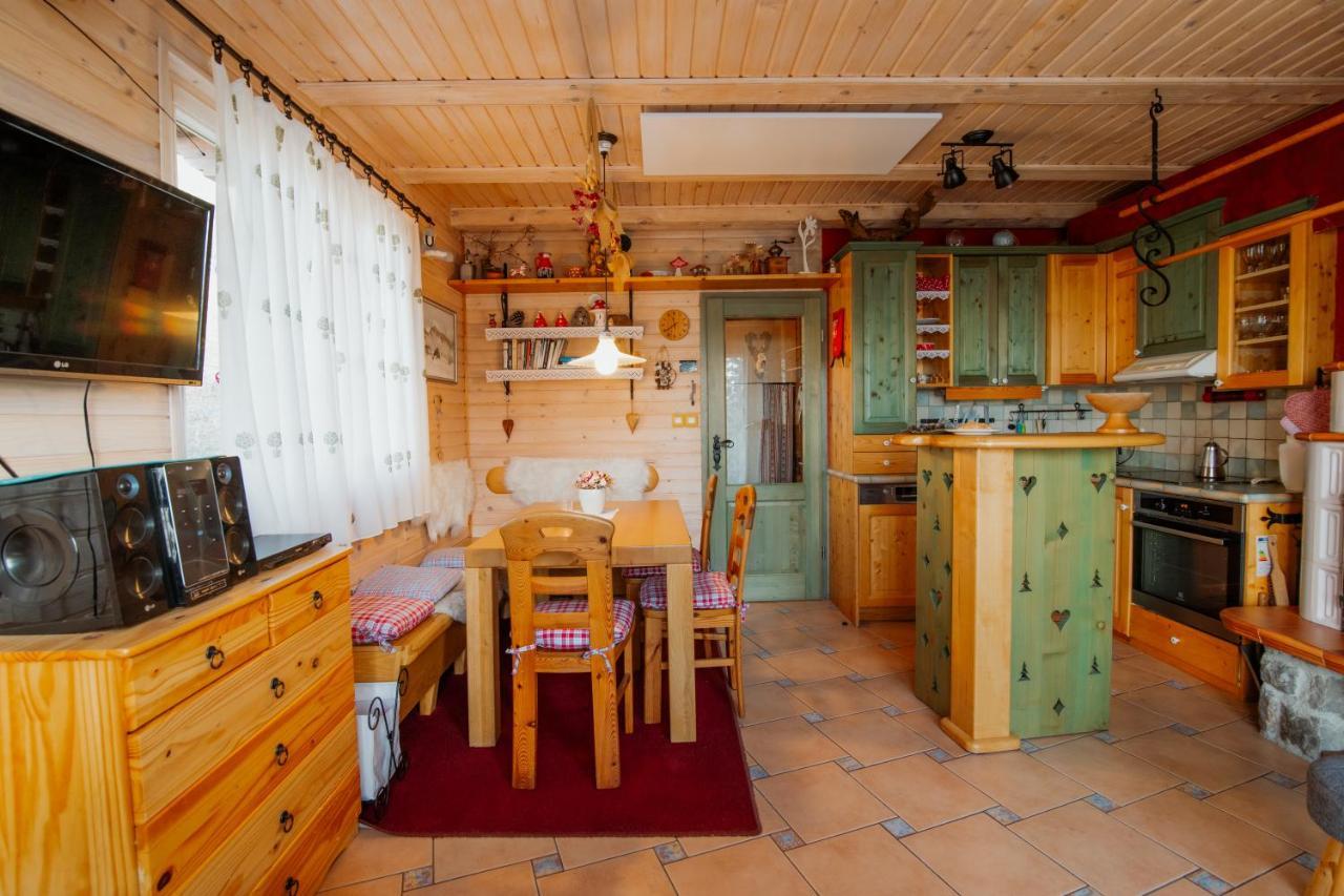 Chalet Alpinka Cerklje na Gorenjskem Luaran gambar