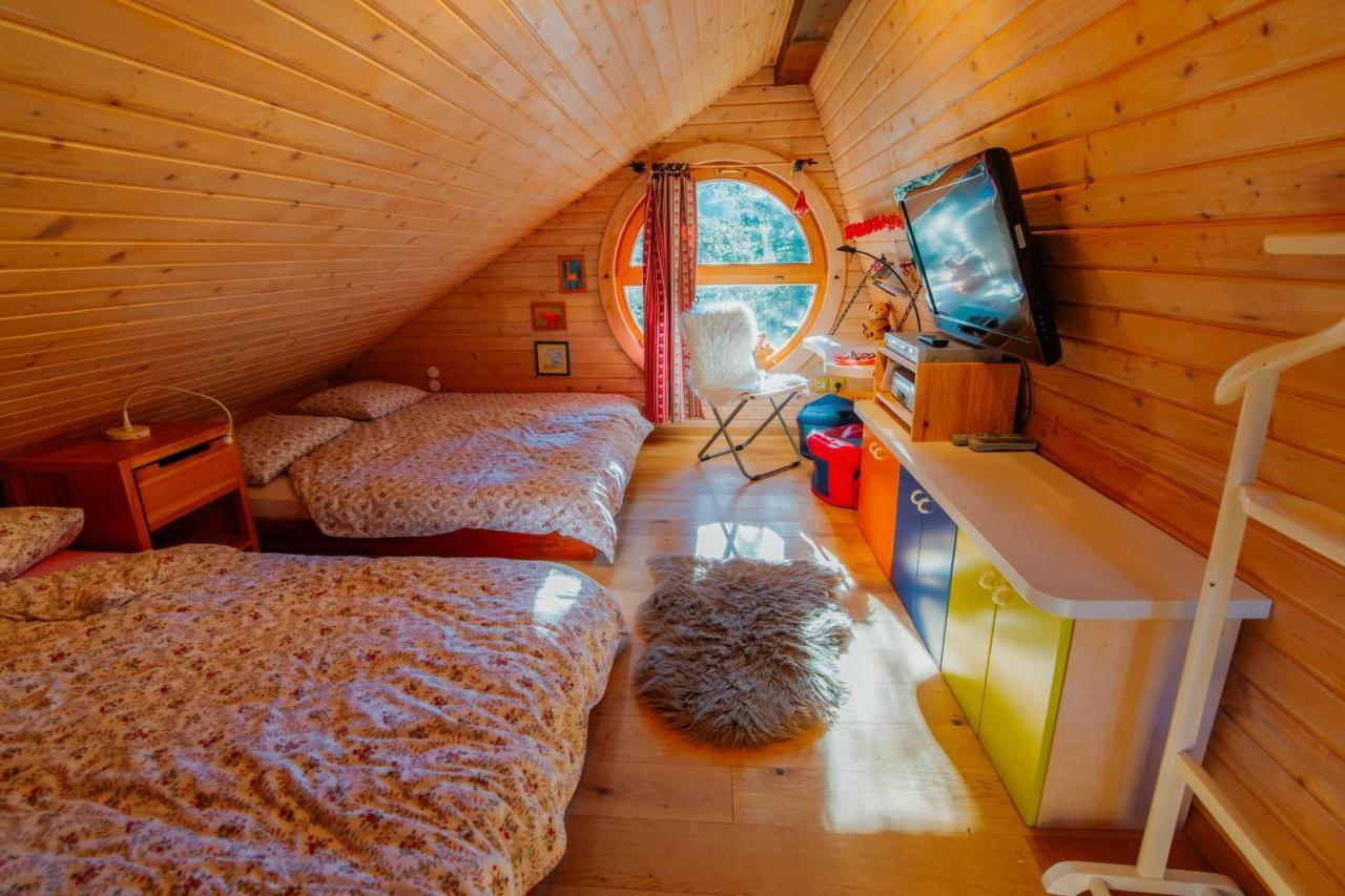 Chalet Alpinka Cerklje na Gorenjskem Luaran gambar